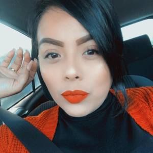 Meet your Posher, Micaela